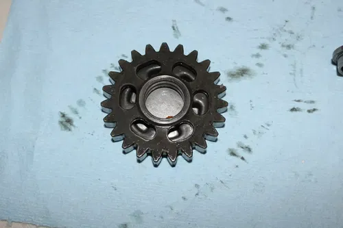 2005 suzuki rmz450 OEM KICKSTART KICK START SHAFT W IDLER GEAR
