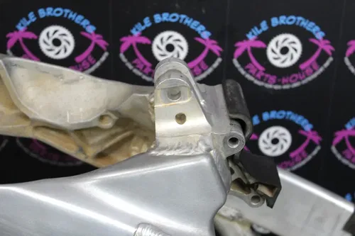 2007 honda crf250r OEM FRAME CHASSIS CHASSI MAIN NO TITLE 50010-KRN-A00
