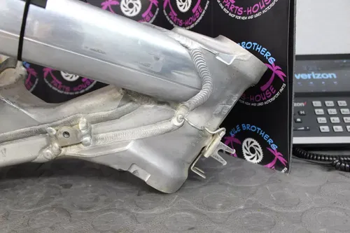 2007 honda crf250r OEM FRAME CHASSIS CHASSI MAIN NO TITLE 50010-KRN-A00