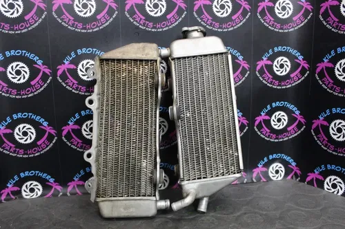 2002 Yamaha 02-04 YZ125 OEM ENGINE MOTOR COOLING COOLER RADIATOR 5NY-1240A-00-00