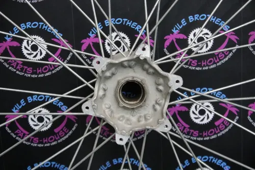 2001 suzuki 96-07 rm125 OEM FRONT WHEEL RIM HUB 54111-36E00