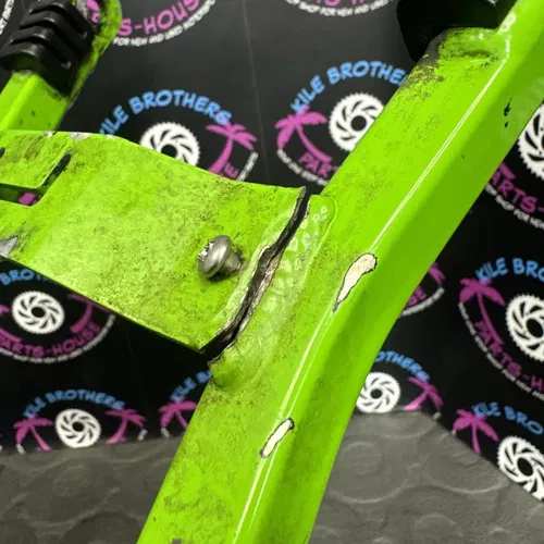 1991 kawasaki kx250 kx125 OEM REAR BACK SUB FRAME SUBFRAME CHASSIS SUPPORT