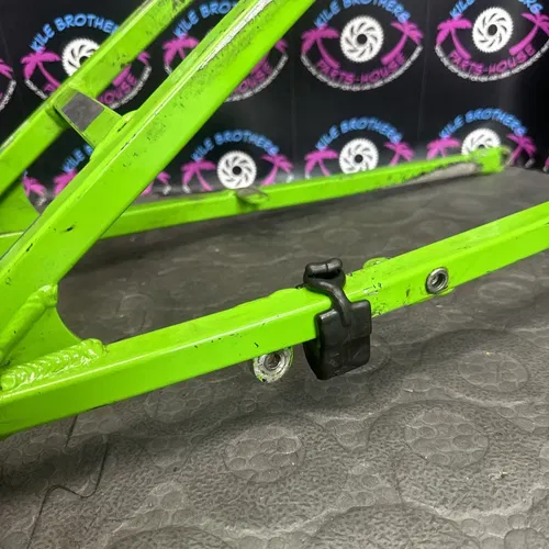 1991 kawasaki kx250 kx125 OEM REAR BACK SUB FRAME SUBFRAME CHASSIS SUPPORT