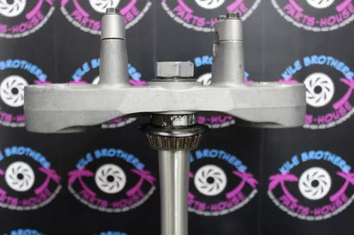 2004 Yamaha YZ450F OEM FRONT FORKS LOWER UPPER TRIPLE TREE STEM CLAMP