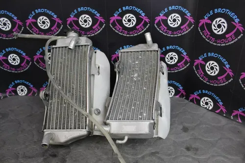 2010 honda crf450r FRONT LEFT OEM RIGHT ENGINE MOTOR COOLING COOLER RADIATOR