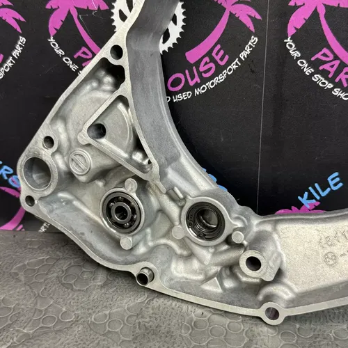 2017 17-19 KX250F OEM WATER PUMP CLUTCH HOUSING INNER OUTER CASE 14032-0624