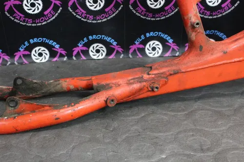 1987 Honda CR125R OEM MAIN FRAME CHASSI 50100-KS6-700ZA