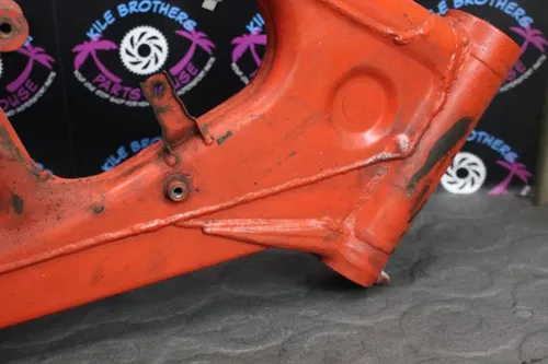 1987 Honda CR125R OEM MAIN FRAME CHASSI 50100-KS6-700ZA