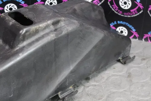 2006 kawasaki 05-09 kfx700 OEM GAS TANK COVER FUEL CELL COVER BODY PANEL