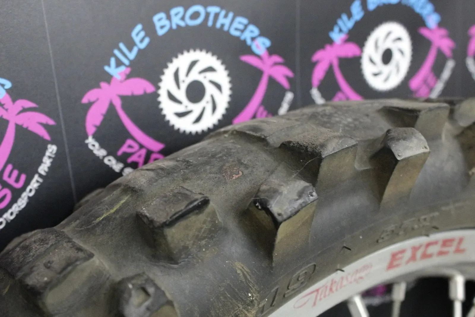 2002 Yamaha 99-22 YZ125 OEM REAR BACK WHEEL RIM HUB 5ET-25311-00-00