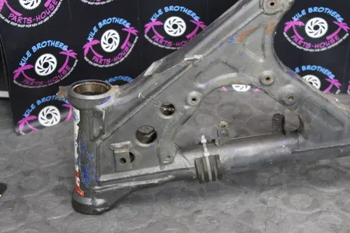 1999 yamaha yz125 OEM FRAME CHASSI MAIN FRAME 5ET-21101-00-P1