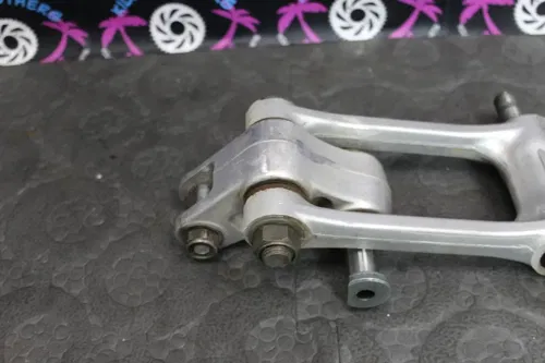 2002 Yamaha 02-03 YZ125 OEM REAR SHOCK LINKAGE LINKS 5NY-22121-00-00