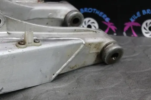1987 Honda CR125R OEM SWINGARM SWING ARM SUSPENSION 52000-KS6-700