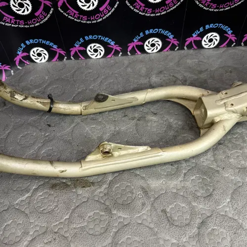 2003 ktm 450SX OEM FRAME CHASSIS CHASSI MAIN MOUNT NO TTL 5940300100096