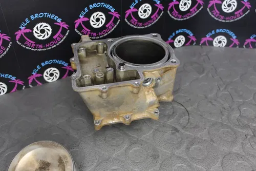 2016 honda pioneer 700 ENGINE MOTOR CYLINDER BORE JUG & PISTON
