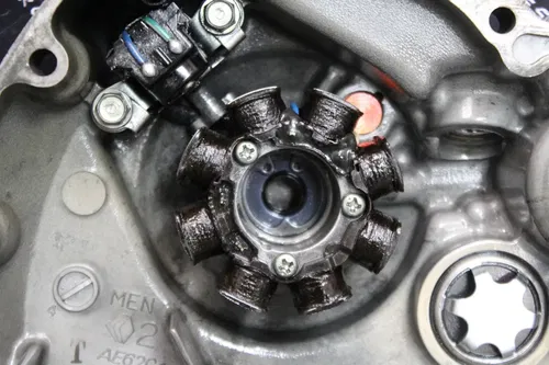 2004 honda crf450r STATOR MAGNETO GENERATOR ALTERNATOR W STATOR COVER