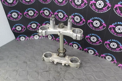 2000 yamaha 98-00 yz125 OEM FRONT FORKS LOWER UPPER TRIPLE TREE STEM CLAMP