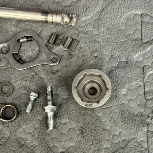 2017 kawasaki kx250f SHIFTER SHIFTING MECHANISM RATCHET PAWL ASSY