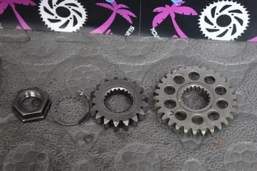 2006 yamaha 01-13 yz250f OEM PRIMARY DRIVE GEAR CRANKSHAFT CRANK GEAR