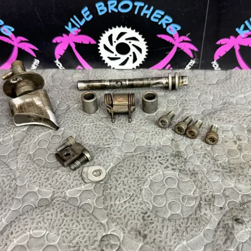 2003 YAMAHA 03-04 YZ125 OEM ENGINE POWER VALVE HARDWARE SET POWERVALVES