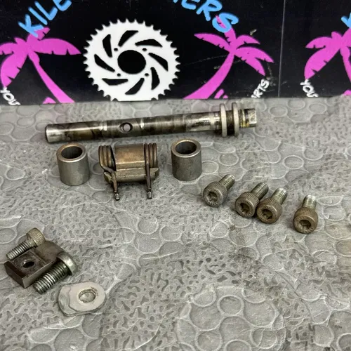 2003 YAMAHA 03-04 YZ125 OEM ENGINE POWER VALVE HARDWARE SET POWERVALVES