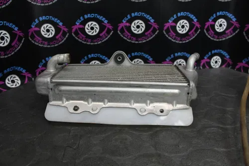 2004 Yamaha 03-05 YZ450F OEM ENGINE MOTOR COOLING COOLER RADIATOR