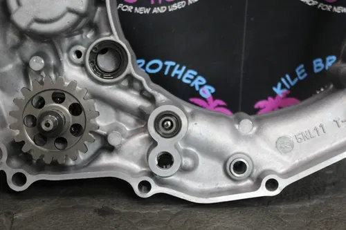 2011 Yamaha 06-13 YZ250F ENGINE MOTOR INNER CLUTCH COVER CASE 5XC-15431-00-00