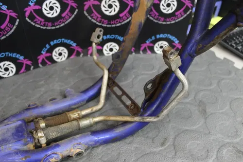 2005 05 Yamaha YZ250F YZ 250 F Main Body Engine Frame Chassis Straight Support