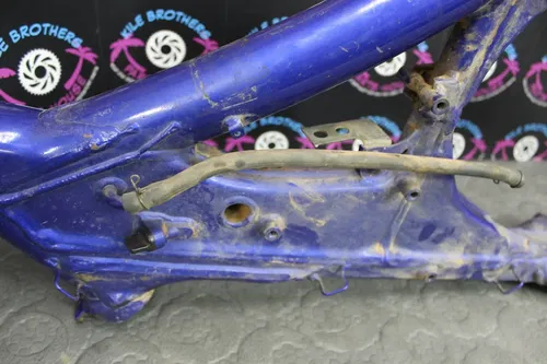 2005 05 Yamaha YZ250F YZ 250 F Main Body Engine Frame Chassis Straight Support