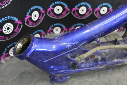 2005 05 Yamaha YZ250F YZ 250 F Main Body Engine Frame Chassis Straight Support