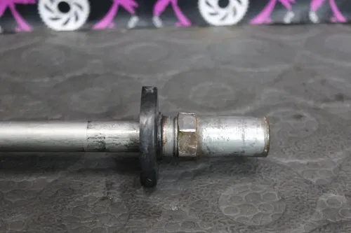 1991 KAWASAKI 90-92 KX125 OEM FRONT WHEEL RIM AXLE PIVOT BOLT 41068-1310