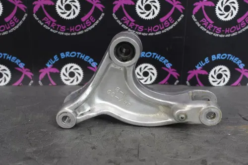 1983 yamaha yz125 OEM REAR SHOCK LINKAGE LINKS LINK ARM 39W-2217A-00-00