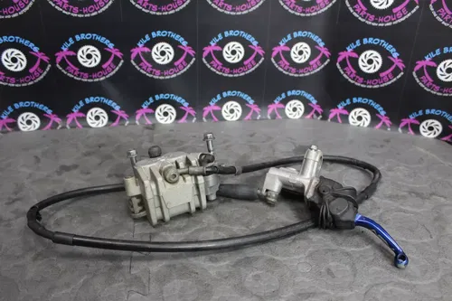 2006 yamaha 04-06 yz250f OEM FRONT BRAKE CALIPER MASTER CYLINDER W LEVER