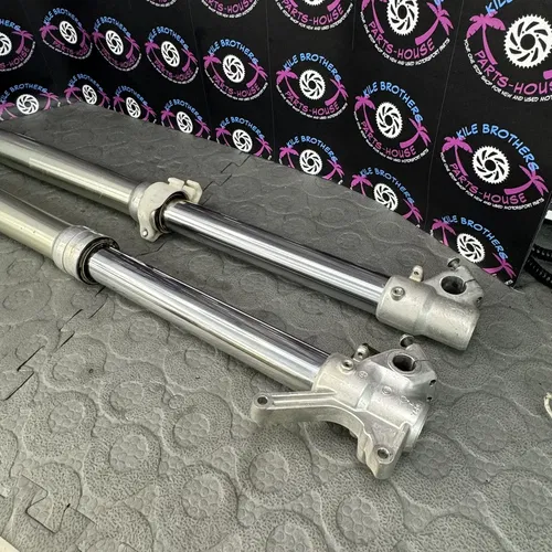 2003 99 - 03 yamaha yz125 OEM RIGHT LEFT FRONT SUSPENSION FORKS SHOCKS FORK SET
