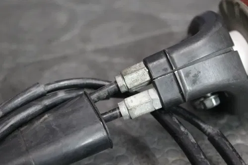 2004 honda 04-06 crf250x OEM THROTTLE CABLE LINE TUBE 17910-KSC-000