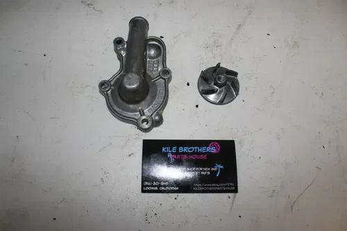 yamaha 99-19 yz250 16-19 yz250x OEM ENGINE WATER PUMP W HOUSING 5CU-12459-00-00