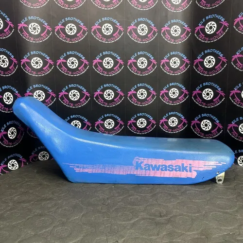1991 kawasaki 90-91 kx250 OEM SEAT SADDLE PAN FOAM COVER 53001-1630-MZ