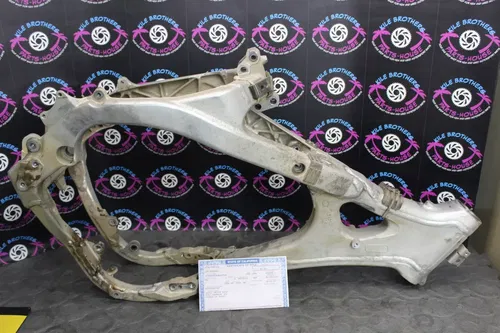 2006 yamaha yz250f OEM MAIN FRAME CHASSI CHASSIS 5XC-21101-90-00