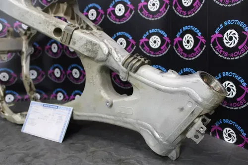 2006 yamaha yz250f OEM MAIN FRAME CHASSI CHASSIS 5XC-21101-90-00