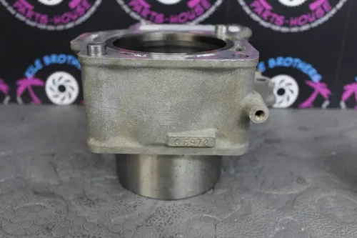 2005 kawasaki kfx700 OEM ENGINE CYLINDER PISTON BLOCK JUG BARREL FRONT