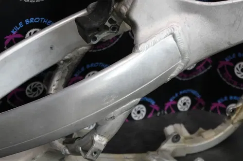 2004 Honda CRF250X OEM MAIN FRAME CHASSI CHASSIS 50010-KSC-000