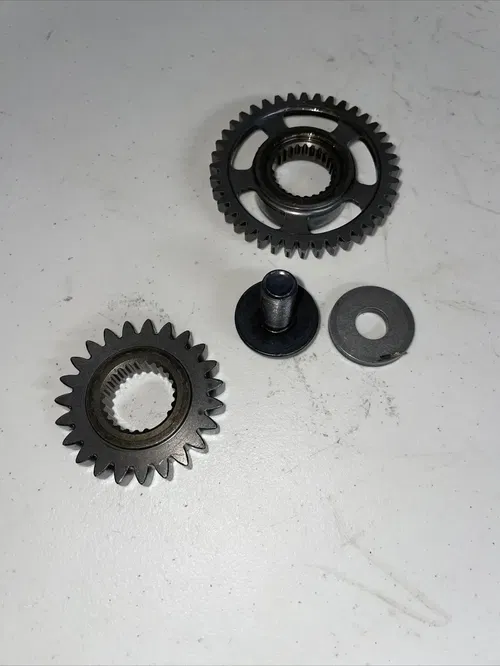 2002 02-08 CRF450R CRF 450R Balancer Drive Gear Primary Crank Bolt Crankshaft B