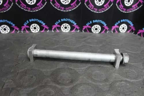 2004 Yamaha 03-04 YZ450F OEM REAR AXLE BACK WHEEL RIM PIVOT BOLT AXEL