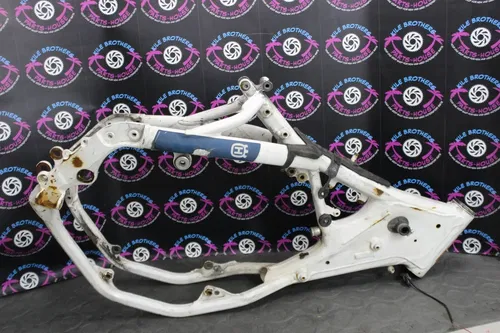 2014 husqvarna 14-15 fc450 OEM MAIN FRAME CHASSI 8130350100028