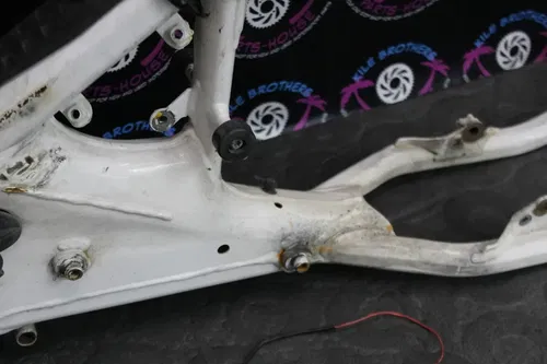 2014 husqvarna 14-15 fc450 OEM MAIN FRAME CHASSI 8130350100028