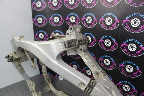 2006 2007 yamaha yz450f OEM FRAME CHASSIS CHASSI MAIN 2S2-21101-00-00