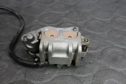 2002 Yamaha YZ125 OEM FRONT BRAKE CALIPER MASTER CYLINDER W LEVER
