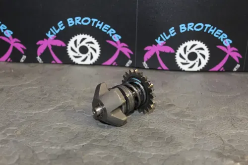2000 Yamaha YZ125 OEM ENGINE POWER VALVE GOVERNOR