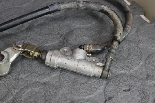 2002 Yamaha 90-02 YZ125 OEM REAR BACK BRAKE MASTER CYLINDER W RESERVOIR