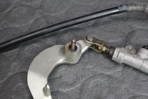 2002 Yamaha 90-02 YZ125 OEM REAR BACK BRAKE MASTER CYLINDER W RESERVOIR
